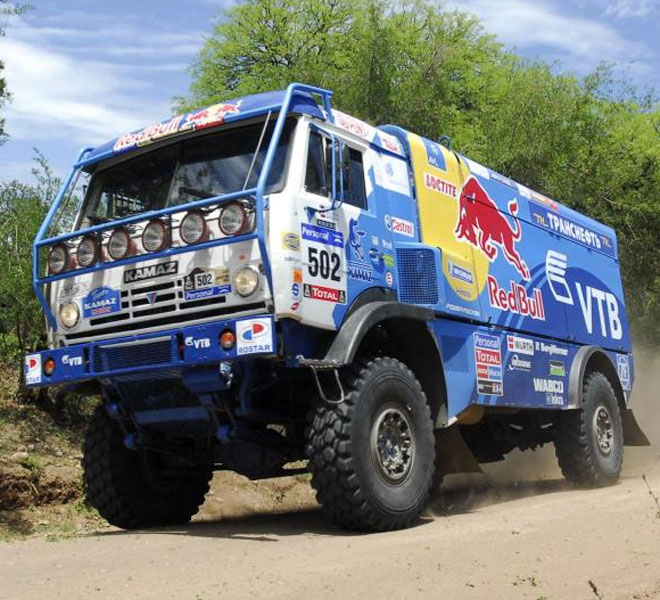 El ruso Firdau Kabirov, en un momento de la segunda etapa del Dakar 2011.