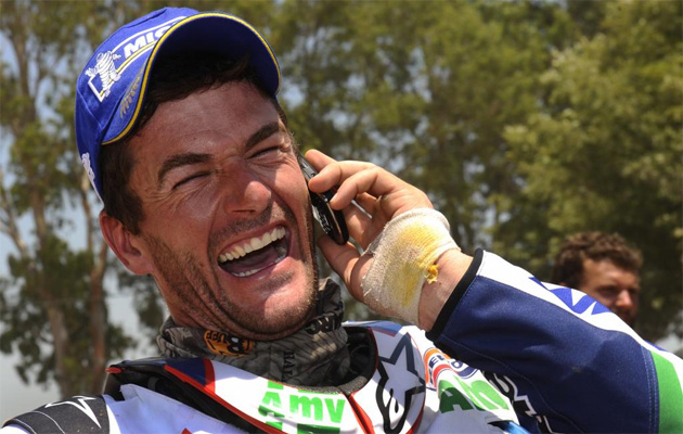 Marc Coma contact� con Espa�a para celebrar con los suyos v�a telef�nica su tercer triunfo en el Dakar.