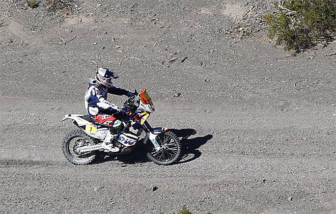 Marc Coma no puede permitirse otro tropiezo y debe estar fino para recortar tiempo a Despres.