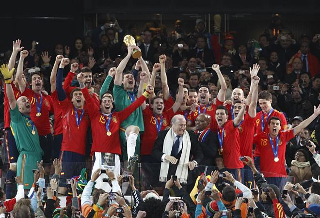 Iker Casillas levant� el trofeo m�s preciado por todos. Un sue�o se hizo realidad.