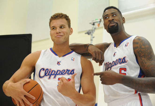 Los Clippers se dieron un fest�n de risas durante la presentaci�n del equipo en el media day. Blake Griffin, Chris Paul, Chauncey Billups, DeAndre Jordan y el resto se conjuraron para ganar el anillo. Tres ex Lakers luchar�n por arrebatar al vecino el cartel de favorito: Lamar Odom, Matt Barnes y Ronny Turiaf.