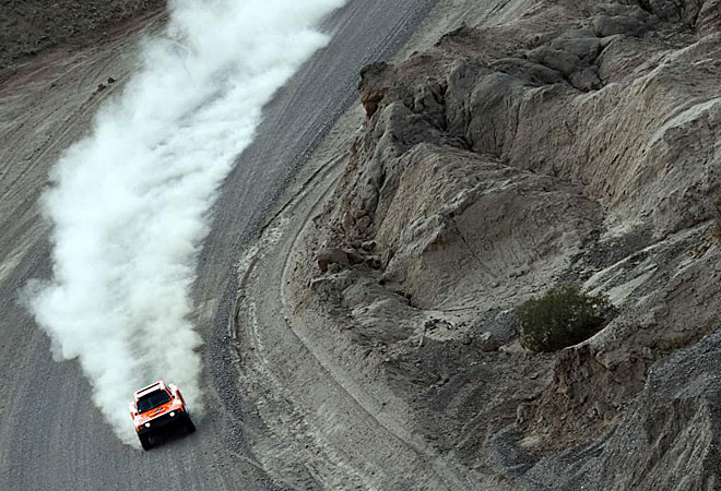 Las im�ganes espectaculares que dej� la cuarta etapa del Dakar.