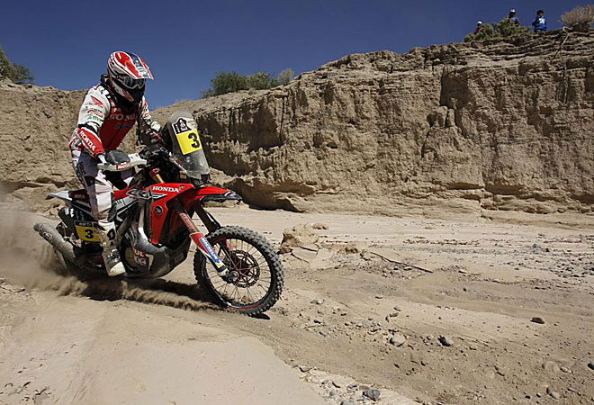 Las im�ganes espectaculares que dej� la cuarta etapa del Dakar.