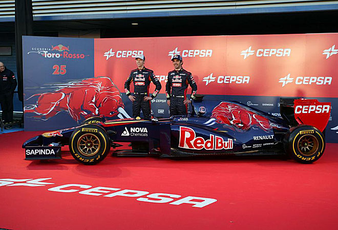 El nuevo Toro Rosso, presentado en Jerez