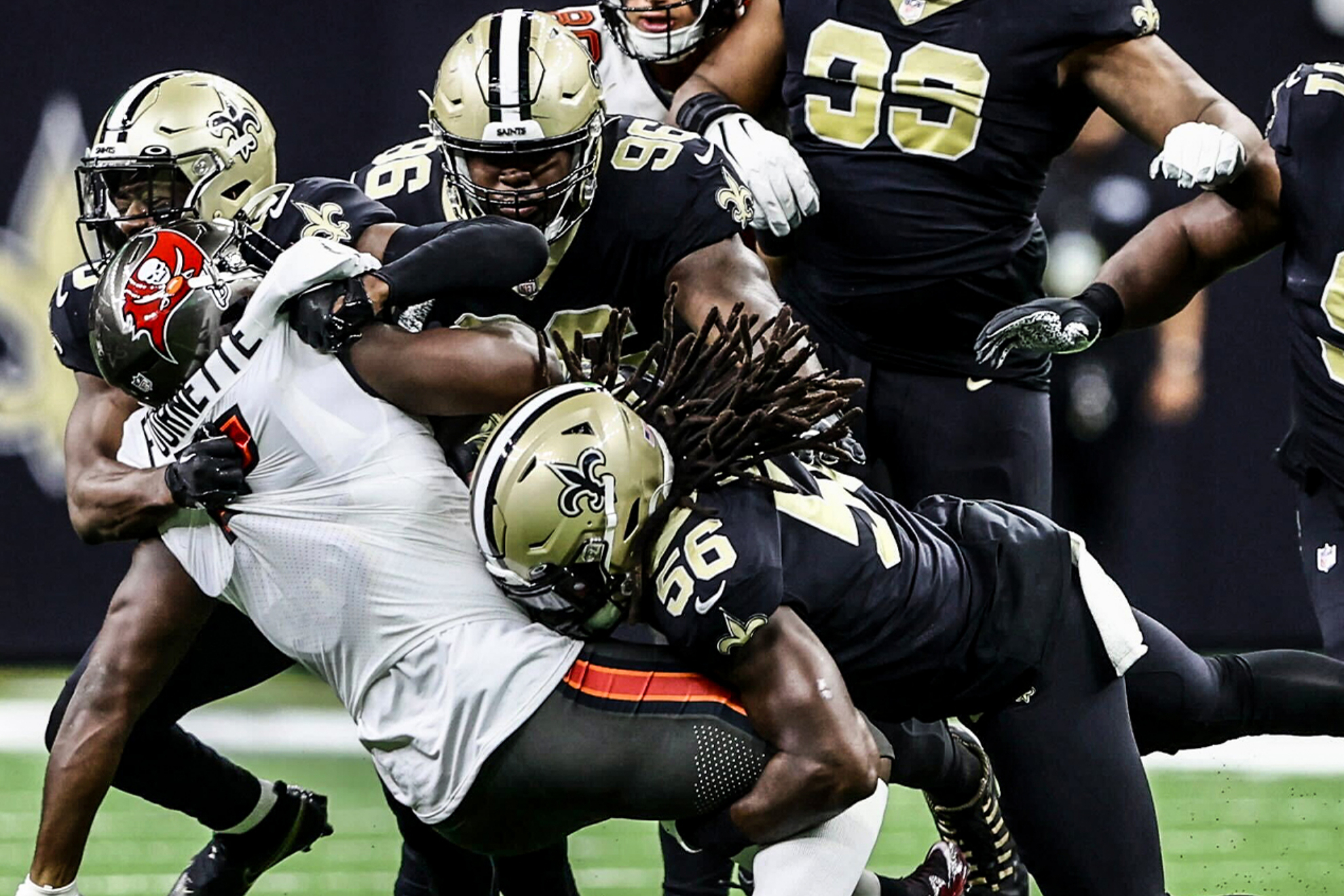 Buccaneers 20 10 Saints Score And Highlights 