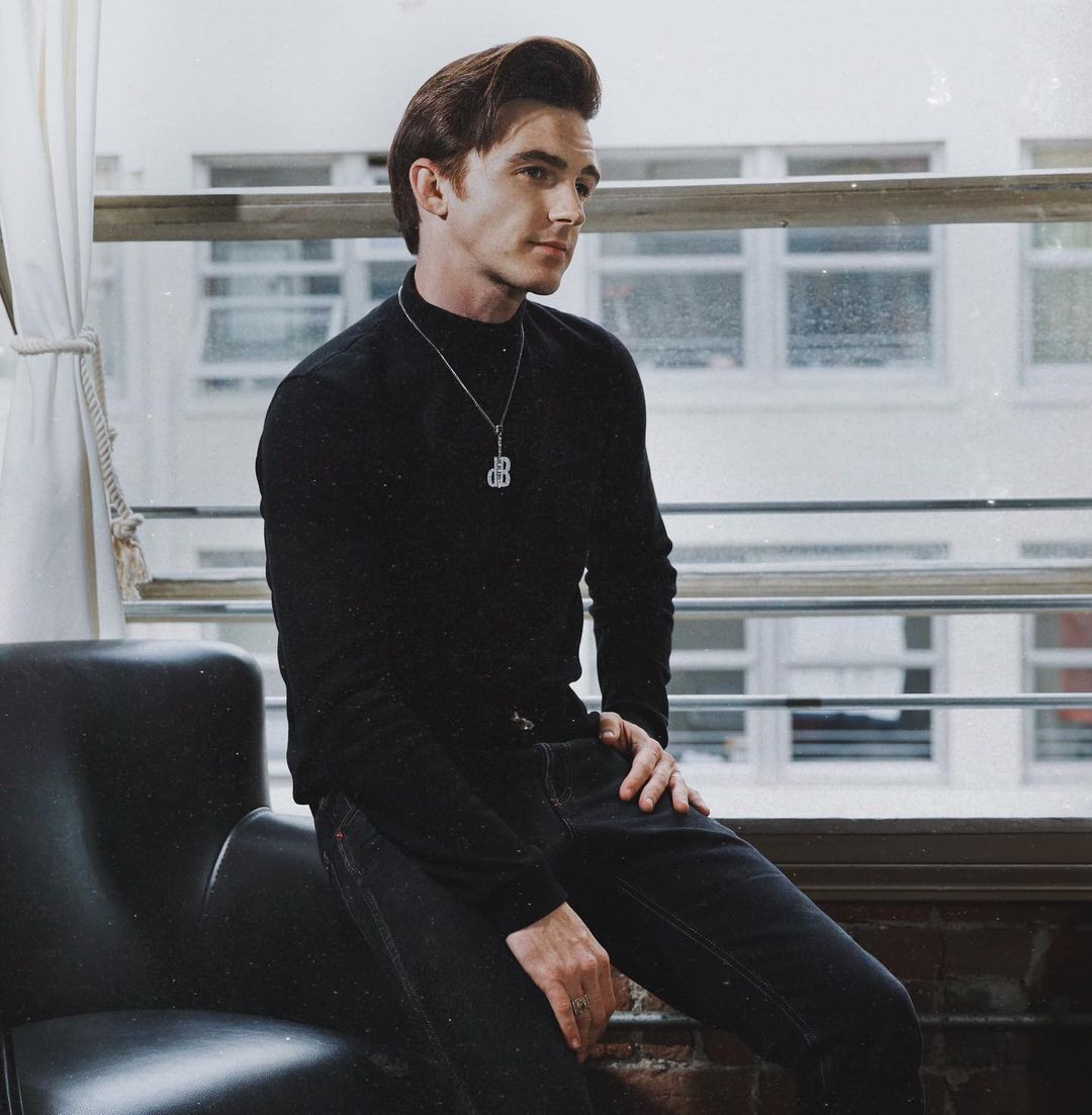 Drake Bell vive un drama: amenaza con suicidarse tras acusarle de ped�filo en las redes sociales