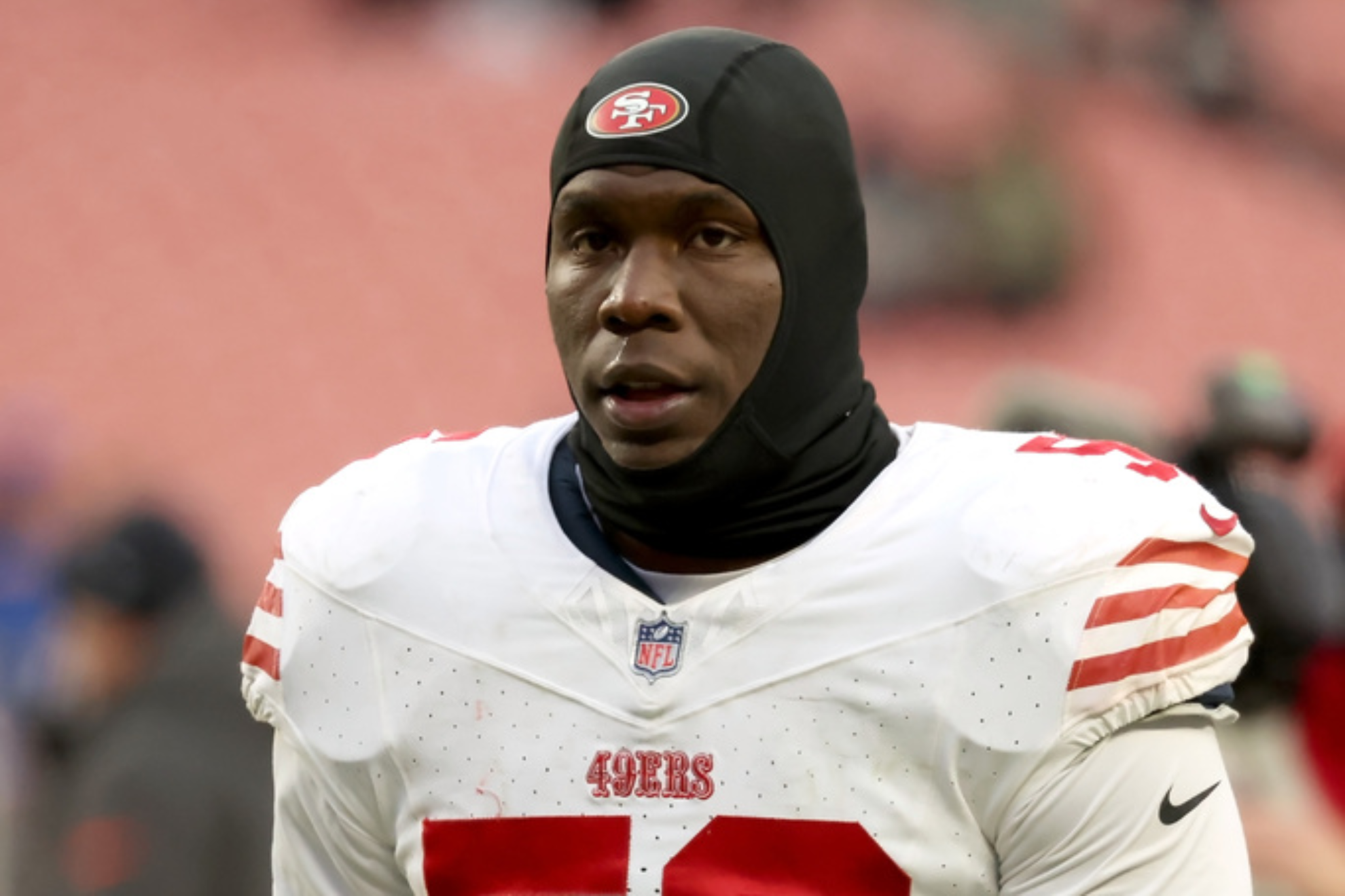 San Francisco 49ers star Keion White speaks from hospital after shooting  incident allegedly involving Lil Baby | Marca